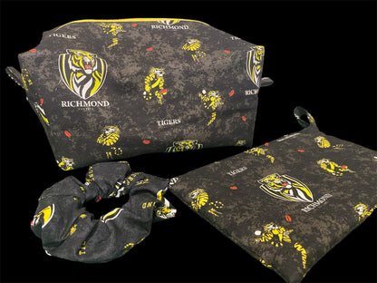 Deluxe Toiletries Bag Set